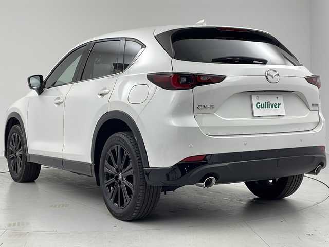 マツダ ＣＸ－５ XD スポーツアピアランス 茨城県 2023(令5)年 3.3万km ロジウムホワイトプレミアムメタリック 純正メモリナビ　フルセグ再生可　BOSEプレミアムサウンド　衝突軽減ブレーキ　全方位カメラ　電動リアゲート　レザーシート　全席シートヒーター　サンルーフ　ステアリングヒーター　レーダークルーズコントロール　ブラインドスポットモニター　置型充電　純正19インチAW　純正フロアマット　ドライブレコーダー　ETC2.0