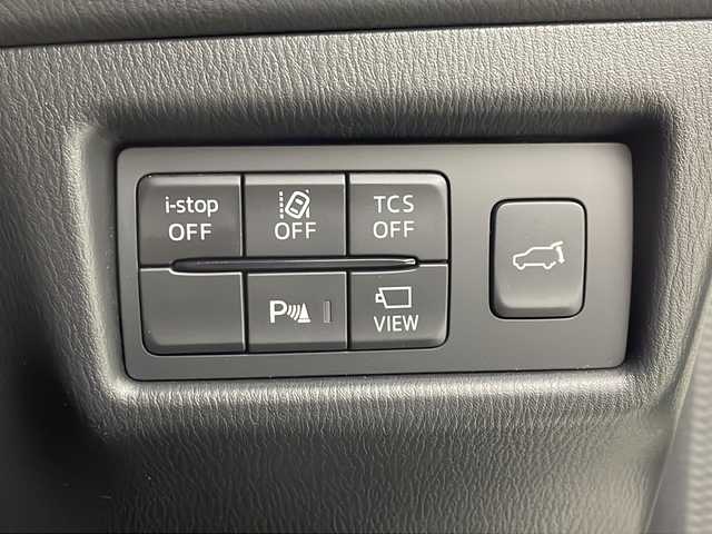 マツダ ＣＸ－５ XD スポーツアピアランス 茨城県 2023(令5)年 3.3万km ロジウムホワイトプレミアムメタリック 純正メモリナビ　フルセグ再生可　BOSEプレミアムサウンド　衝突軽減ブレーキ　全方位カメラ　電動リアゲート　レザーシート　全席シートヒーター　サンルーフ　ステアリングヒーター　レーダークルーズコントロール　ブラインドスポットモニター　置型充電　純正19インチAW　純正フロアマット　ドライブレコーダー　ETC2.0