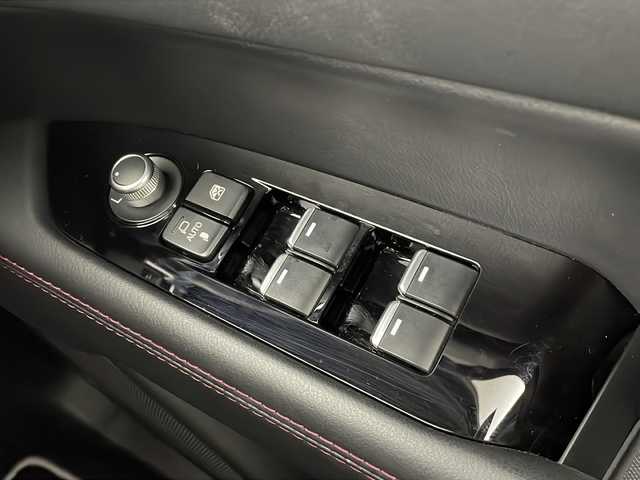 マツダ ＣＸ－５ XD スポーツアピアランス 茨城県 2023(令5)年 3.3万km ロジウムホワイトプレミアムメタリック 純正メモリナビ　フルセグ再生可　BOSEプレミアムサウンド　衝突軽減ブレーキ　全方位カメラ　電動リアゲート　レザーシート　全席シートヒーター　サンルーフ　ステアリングヒーター　レーダークルーズコントロール　ブラインドスポットモニター　置型充電　純正19インチAW　純正フロアマット　ドライブレコーダー　ETC2.0