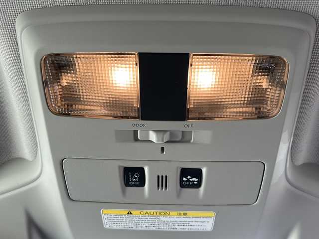 スバル レヴォーグ 1．6GT－S アイサイト 福岡県 2014(平26)年 11.4万km クリスタルホワイトP 純正7型ナビ/【AM/FM/CD/DVD/SD/フルセグTV】/STIフルエアロ/純正18インチSTIホイール/Defiターボメーター/ETC/ダウンヒルアシストコントロール/レーダークルーズコントロール/電動パーキングブレーキ/電動格納ミラー/LEDヘッドライト/フォグランプ/ヘッドライトウォッシャー/純正フロアマット/純正ドアバイザー