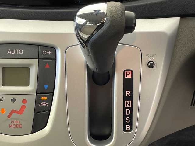 ダイハツ ミラ イース G SA 群馬県 2016(平28)年 3.2万km スカイブルー 禁煙車　純正７インチSDナビ　ETC　純正ドライブレコーダー　フルセグTV　衝突軽減システム　フォグライト　ヘッドライトレベライザー　プッシュスタート　スマートキー　スマートアシスト　電動格納ミラー