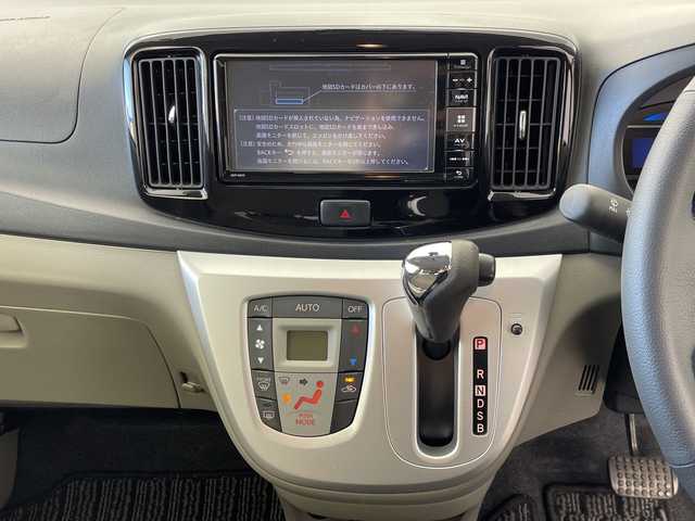 ダイハツ ミラ イース G SA 群馬県 2016(平28)年 3.2万km スカイブルー 禁煙車　純正７インチSDナビ　ETC　純正ドライブレコーダー　フルセグTV　衝突軽減システム　フォグライト　ヘッドライトレベライザー　プッシュスタート　スマートキー　スマートアシスト　電動格納ミラー