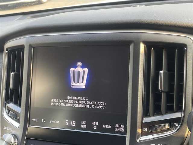 トヨタ クラウン ハイブリッド アスリートG 福岡県 2014(平26)年 5.5万km ホワイトパールクリスタルシャイン 黒革シート/メーカーナビ/フルセグTV/CD/DVD/BT/AM/FM/バックカメラ/クルーズコントロール/ステアリングヒーター/前席シートヒーター/前席シートベンチレーション/前席パワーシート/シートメモリー/ＨＩＤヘッドライト/フォグランプ/スマートキー×2/カードキー×1/プッシュスタート/ビルトインETC/革巻きステアリング/純正アルミ/電格ミラー/横滑り防止装置