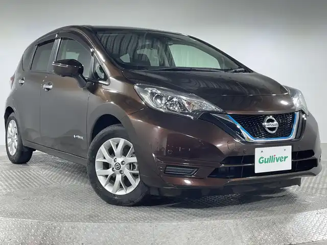 日産 ノート e－パワー X Vセレクション 神奈川県 2020(令2)年 3.5万km インペリアルアンバーP 純正７型SDナビゲーション【MM319D-W】/フルセグ　SD　AM FM CD DVD　Bluetooth　USB ipod MUSICSTOCER AUX VTR/アラウンドビューモニター/エマージェンシーブレーキ/レーンキープアシスト/前後クリアランスソナー/社外前方ドライブレコーダー/ドライブモード/プッシュスタート/ETC/スマートキー/LEDヘッドランプ/オートライト/純正１５インチアルミホイール/電格ウインカーミラー
