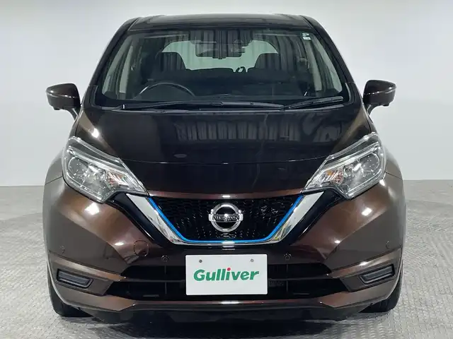 日産 ノート e－パワー X Vセレクション 神奈川県 2020(令2)年 3.5万km インペリアルアンバーP 純正７型SDナビゲーション【MM319D-W】/フルセグ　SD　AM FM CD DVD　Bluetooth　USB ipod MUSICSTOCER AUX VTR/アラウンドビューモニター/エマージェンシーブレーキ/レーンキープアシスト/前後クリアランスソナー/社外前方ドライブレコーダー/ドライブモード/プッシュスタート/ETC/スマートキー/LEDヘッドランプ/オートライト/純正１５インチアルミホイール/電格ウインカーミラー