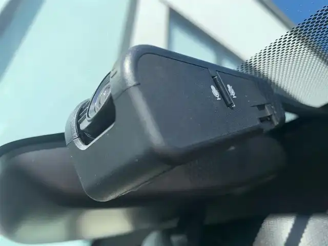 トヨタ カローラツーリング ハイブリッド ダブルバイビー 大阪府 2020(令2)年 4.8万km スパークリングブラックパールクリスタルシャイン 純正９インチディスプレイオーディオ/衝突軽減/ＢＳＭ/モデリスタエアロ/バックサイドモニター/前席シートヒーター/スマートルームミラー/レーダークルーズコントロール/ドライブレコーダー/ＥＴＣ/ＬＥＤ