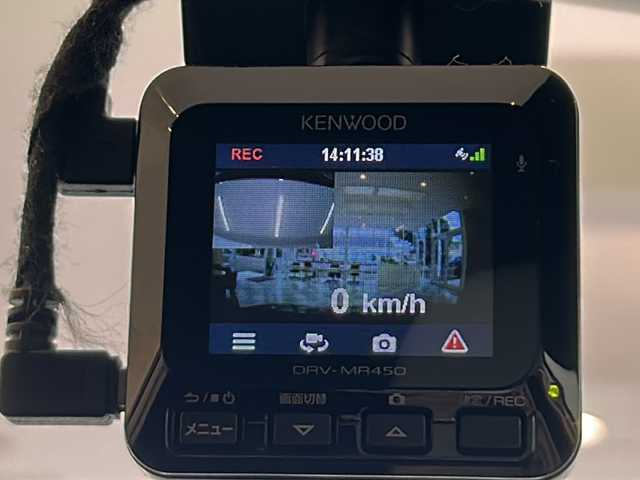 スズキ スイフト HYBRID RS 岐阜県 2017(平29)年 3万km プレミアムシルバーメタリック 純正メモリーナビ/(Bluetooth/フルセグTV/USB/CD)/全方位モニター/バックカメラ/セーフティパッケージ/シートヒーター/レーダークルーズコントロール/パドルシフト/ステアリングスイッチ/KENWOODドライブレコーダー/社外15インチアルミホイール/ETC/スマートキー/保証書/取扱説明書