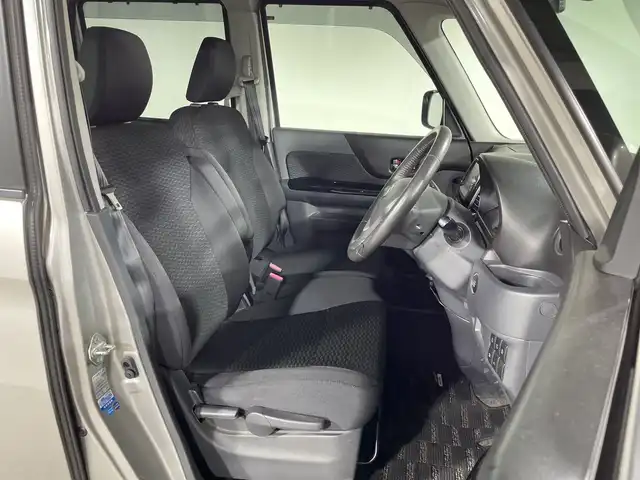 スズキ スペーシア カスタム XS 神奈川県 2015(平27)年 7.2万km スチールシルバーM メーカーオプションナビゲーション/AM FM ワンセグ Bluetooth SD AUX USB iPod/バックカメラ/両側パワースライドドア/アイドリングストップ/運転席シートヒーター/ステアリングリモコン/前後ドライブレコーダー/サンシェード/HIDヘッドライト/オートライト/フォグランプ/純正14インチアルミホイル/純正フロアマット/スマートキー/スペアキー