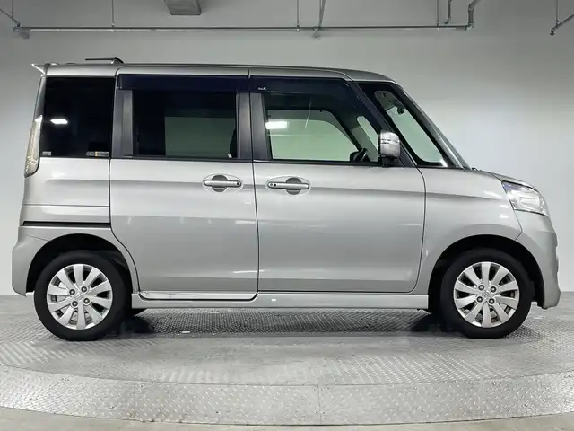 スズキ スペーシア カスタム XS 神奈川県 2015(平27)年 7.2万km スチールシルバーM メーカーオプションナビゲーション/AM FM ワンセグ Bluetooth SD AUX USB iPod/バックカメラ/両側パワースライドドア/アイドリングストップ/運転席シートヒーター/ステアリングリモコン/前後ドライブレコーダー/サンシェード/HIDヘッドライト/オートライト/フォグランプ/純正14インチアルミホイル/純正フロアマット/スマートキー/スペアキー