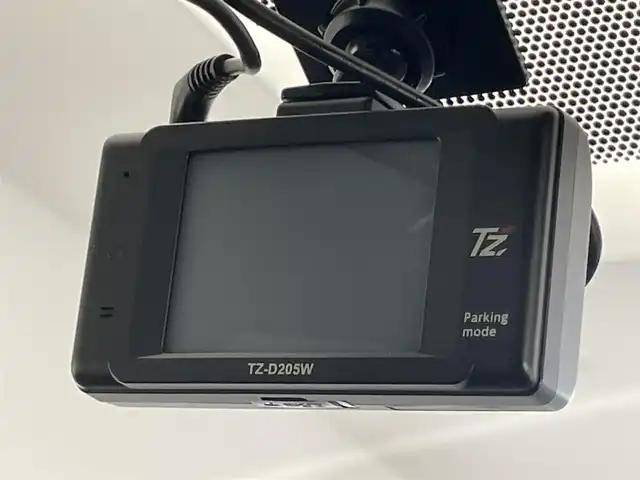 トヨタ ＲＡＶ４ G Zパッケージ 愛知県 2019(令1)年 8.9万km アティチュードブラックマイカ 純正９型ナビ　フルセグＴＶ　ＢＴ　デジタルインナーミラー　パワーバックドア　ＢＳＭ　黒革　シートヒーター　ハンドルヒーター　前後カメラ　前後ドラレコ　セーフティセンス　衝突軽減　追従クルコン　ＬＥＤオートライト　パワーシート　メモリシート　ダウンヒルアシスト　オートハイビーム　レーンアシスト　ETC　禁煙車