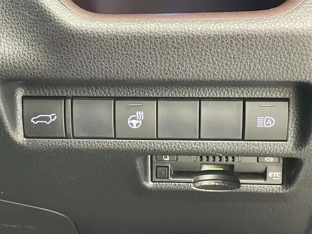 トヨタ ＲＡＶ４ G Zパッケージ 愛知県 2019(令1)年 8.9万km アティチュードブラックマイカ 純正９型ナビ　フルセグＴＶ　ＢＴ　デジタルインナーミラー　パワーバックドア　ＢＳＭ　黒革　シートヒーター　ハンドルヒーター　前後カメラ　前後ドラレコ　セーフティセンス　衝突軽減　追従クルコン　ＬＥＤオートライト　パワーシート　メモリシート　ダウンヒルアシスト　オートハイビーム　レーンアシスト　ETC　禁煙車