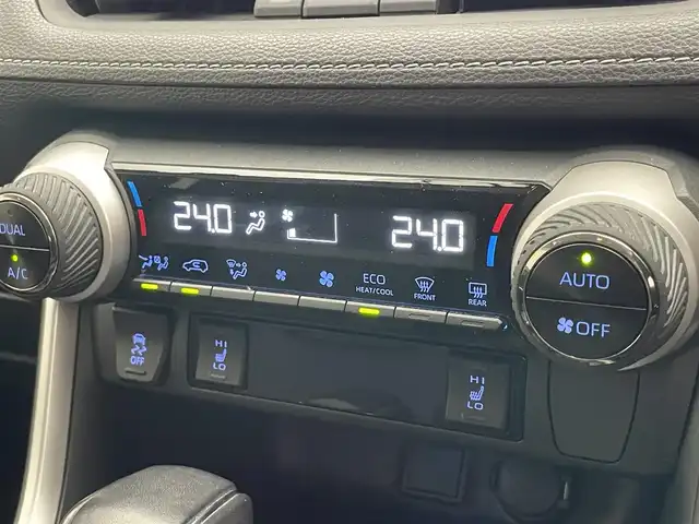 トヨタ ＲＡＶ４ G Zパッケージ 愛知県 2019(令1)年 8.9万km アティチュードブラックマイカ 純正９型ナビ　フルセグＴＶ　ＢＴ　デジタルインナーミラー　パワーバックドア　ＢＳＭ　黒革　シートヒーター　ハンドルヒーター　前後カメラ　前後ドラレコ　セーフティセンス　衝突軽減　追従クルコン　ＬＥＤオートライト　パワーシート　メモリシート　ダウンヒルアシスト　オートハイビーム　レーンアシスト　ETC　禁煙車