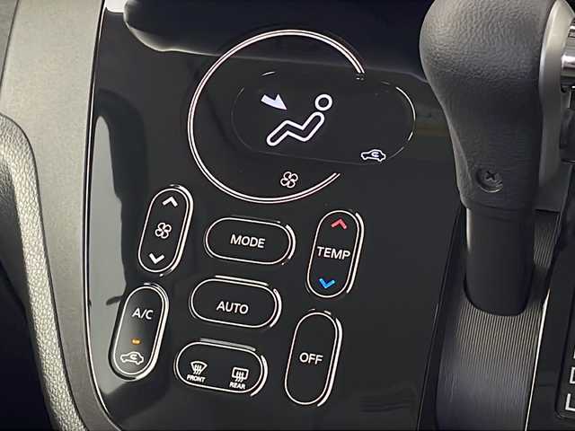 日産 デイズ ルークス ハイウェイスター Gターボ 新潟県 2018(平30)年 3.2万km ホワイトソリッド/プレミアムオリーブM 純正SDナビ（MM318D-W)/アラウンドビューモニター/フルセグTV/Bluetooth/クルーズコントロール/両側パワースライドドア/オートライト/オートハイビーム/LEDヘッドライト/エマージェンシーブレーキ/ETC/ドライブレコーダー/ルーフキャリア/ハーフレザーシート/プッシュスタート/純正フロアマット