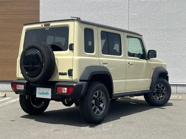 スズキ ジムニー ノマド FC 秋田県 2025(令7)年 0.1万km未満 アイボリー 衝突軽減システム/４WD/LEDヘッドライト/スマートキー/アイドリングストップ/ダウンヒルアシストコントロール/レーンキープアシスト/プッシュスタート/コーナーセンサー/前席シートヒーター/純正アルミ/背面タイヤ/純正フロアマット/ETC/ミラーヒーター/ステアリングスイッチ/ヘッドランプウォッシャー/オートライト/オートエアコン/パワーステアリング/パワーウィンドウ/横滑り防止/電動格納ウィンカーミラー
