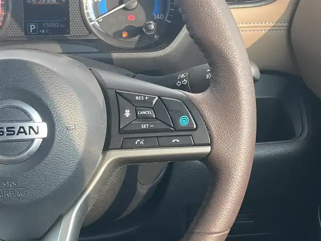 日産 ルークス HWS X プロパイロットED 滋賀県 2021(令3)年 1.6万km ホワイトパール 純正９型ナビ/・Bluetooth/フルセグ/・CD/DVD/アラウンドビューモニター/ステアリングリモコン/ETC/前方ドラレコ/両側パワースライドドア/オートリトラミラー/シートリフター　/LEDヘッドライト/プロパイロット/・エマージェンシーブレーキ/・車線逸脱警報/・車線逸脱防止支援/・先行車発進お知らせ/・ふらつき警報/・ハイビームアシスト/スマトキー