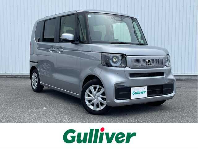 ホンダ Ｎ ＢＯＸ 滋賀県 2024(令6)年 0.8万km ルナシルバーM 9型純正ナビ/・Bluetooth/フルセグ/・CD/DVD/バックカメラ/ステアリングリモコン/ETC/前方ドライブレコーダー/アダプティブクルコン/前席シートヒーター/両側パワースライドドア/シートリフター/オートリトラミラー/LEDヘッドライト/ホンダセンシング/・衝突軽減ブレーキ/・パーキングセンサー警報/・踏み間違い衝突軽減システム/・路外逸脱抑制機能/スマートキー