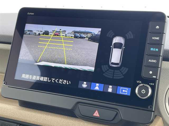 ホンダ Ｎ ＢＯＸ 滋賀県 2024(令6)年 0.8万km ルナシルバーM 9型純正ナビ/・Bluetooth/フルセグ/・CD/DVD/バックカメラ/ステアリングリモコン/ETC/前方ドライブレコーダー/アダプティブクルコン/前席シートヒーター/両側パワースライドドア/シートリフター/オートリトラミラー/LEDヘッドライト/ホンダセンシング/・衝突軽減ブレーキ/・パーキングセンサー警報/・踏み間違い衝突軽減システム/・路外逸脱抑制機能/スマートキー