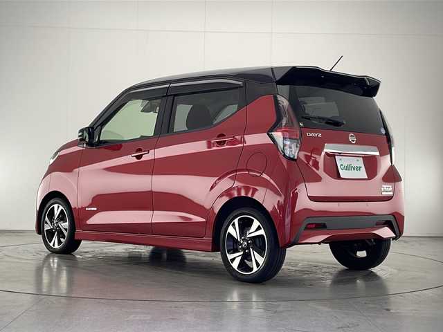 日産 デイズ HWS G ターボ プロパイロットED 宮崎県 2019(令1)年 1.1万km スパークリングレッド/ブラック プロパイロット/エマ―ジェンシーブレーキ/車線逸脱警報/車線逸脱防止支援/オートマチックハイビーム/クリアランスソナー/純正9インチSDナビ/フルセグTV/CD/DVD/Bluetooth/アラウンドビューモニター/LEDヘッドライト/純正15インチAW/純正ナビ一体型ドライブレコーダー（DJ4-D）/アイドリングストップ/スマートキー×2/取扱説明書