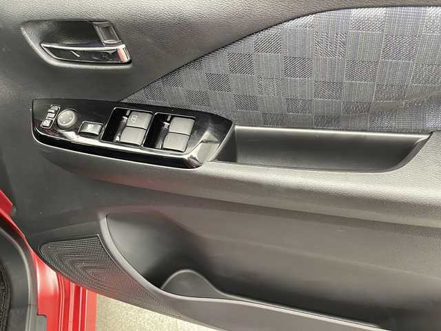 日産 デイズ HWS G ターボ プロパイロットED 宮崎県 2019(令1)年 1.1万km スパークリングレッド/ブラック プロパイロット/エマ―ジェンシーブレーキ/車線逸脱警報/車線逸脱防止支援/オートマチックハイビーム/クリアランスソナー/純正9インチSDナビ/フルセグTV/CD/DVD/Bluetooth/アラウンドビューモニター/LEDヘッドライト/純正15インチAW/純正ナビ一体型ドライブレコーダー（DJ4-D）/アイドリングストップ/スマートキー×2/取扱説明書