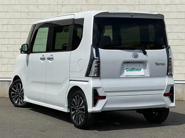 ダイハツ タント カスタム RS 岐阜県 2022(令4)年 0.5万km シャイニングホワイトパール メーカー純正メモリナビ/／フルセグテレビ／Ｂｌｕｅｔｏｏｔｈ／ＣＤ／ＤＶＤ　/パノラミックビューモニター　/純正ドライブレコーダー　/ビルトインＥＴＣ　/純正１５インチアルミホイール /スマートキー×2/両側パワスラ/保証書/取扱説明書/ナビ取扱説明書