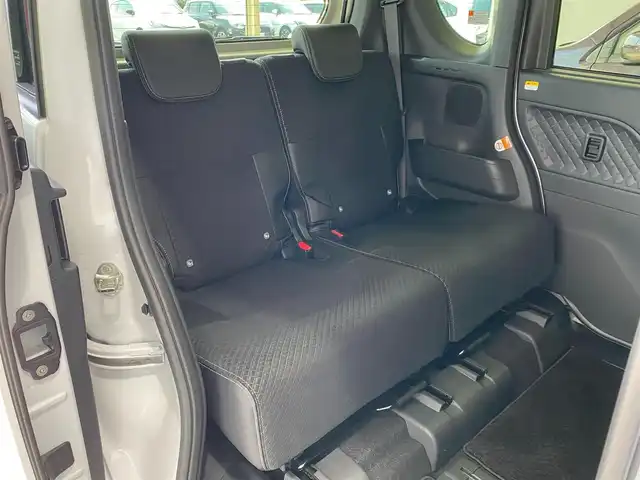 ダイハツ タント カスタム RS 岐阜県 2022(令4)年 0.5万km シャイニングホワイトパール メーカー純正メモリナビ/／フルセグテレビ／Ｂｌｕｅｔｏｏｔｈ／ＣＤ／ＤＶＤ　/パノラミックビューモニター　/純正ドライブレコーダー　/ビルトインＥＴＣ　/純正１５インチアルミホイール /スマートキー×2/両側パワスラ/保証書/取扱説明書/ナビ取扱説明書