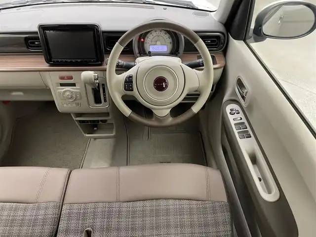 スズキ ラパン ＬＣ X 兵庫県 2022(令4)年 1.7万km フォーンベージュM 純正8インチSDナビ/(CN-RZ876)/フルセグ CD DVD BT MSV USB/バックカメラ/衝突軽減ブレーキ/LDA/コーナーセンサー/ビルトインETC/LEDヘッドライト/オートライト/オートハイビーム/ハーフレザーシート/シートヒーター/純正ドアバイザー/スマートキー