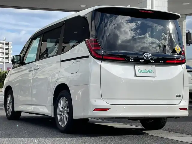 トヨタ ノア ハイブリッド G 岡山県 2023(令5)年 6.3万km ホワイトパールクリスタルシャイン 登録時走行距離62183km/純正メーカーナビ/バックカメラ/ETC/片側パワースライドドア/フルセグＴＶ/前後コーナーセンサー/プッシュスタート/スマートキー/保証書/取扱説明書/スペアキー
