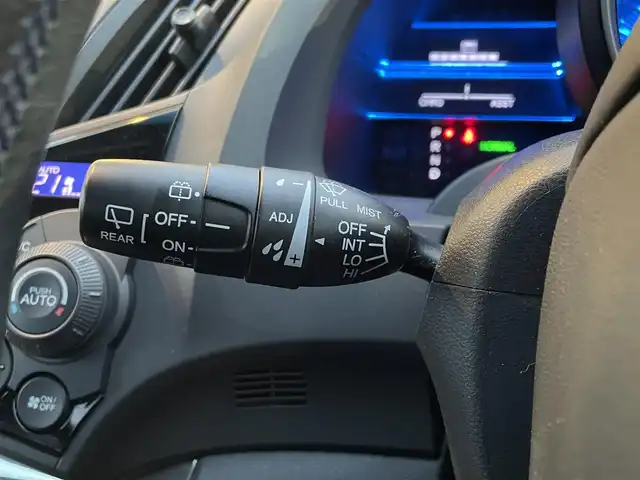 ホンダ ＣＲ－Ｚ αブラックレーベル 道央・札幌 2011(平23)年 6.8万km ダークピューターメタリック ・純正HDDナビ/CD・DVD・FM・AM・ビデオ/・ワンセグTV/・純正AW付冬タイヤ/・ＵＳＢ接続/・クルーズコントロール/・パドルシフト/・フォグランプ/・ステアリングスイッチ/・純正フロアマット/・電動格納ミラー/・ウインカーミラー/・スペアキー/・スマートキー/・保証書/・取扱説明書