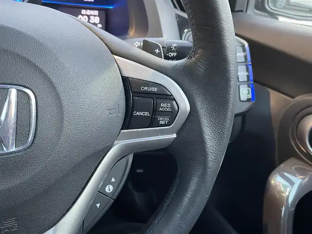ホンダ ＣＲ－Ｚ αブラックレーベル 道央・札幌 2011(平23)年 6.8万km ダークピューターメタリック ・純正HDDナビ/CD・DVD・FM・AM・ビデオ/・ワンセグTV/・純正AW付冬タイヤ/・ＵＳＢ接続/・クルーズコントロール/・パドルシフト/・フォグランプ/・ステアリングスイッチ/・純正フロアマット/・電動格納ミラー/・ウインカーミラー/・スペアキー/・スマートキー/・保証書/・取扱説明書