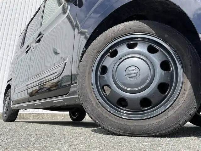スズキ スペーシア ギア HYBRID XZ 福岡県 2020(令2)年 4.4万km ブルーイッシュブラックパール3 社外ナビ（ＭＤＶ－Ｄ３０６）/ワンセグＴＶ　/両側パワースライドドア　/ルーフレール　/ＡＣＣ　/ＬＤＡ　/バックソナー　/エマージェンシーブレーキ　/ＬＥＤヘッドライト／フォグ　/ＵＳＢ充電　/後席ベンチレーション/後席ロールサンシェード/パワーモードセレクト/ステアリングスイッチ/シートバックテーブル/電格ミラー/スマートキー/プッシュスタート