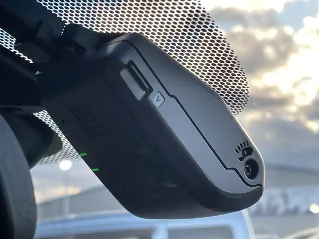 ホンダ フリード クロスター 東京都 2023(令5)年 3.6万km フィヨルドミストパール ワンオーナー/純正ナビ(VXM-234VFi)/【DVD/CD/FM/AM/TV/ipod/SD/USB/BT/AUX】/バックカメラ/ビルトインETC/レーダークルーズコントロール/前方ドライブレコーダー(DRH-224SD)/両側電動スライドドア/ハーフレザーシート/衝突軽減ブレーキ/バックソナー/後席サンシェード/LEDヘッドライト/フォグランプ/純正15インチAW/プッシュスタート/スマートキー/スペアキー