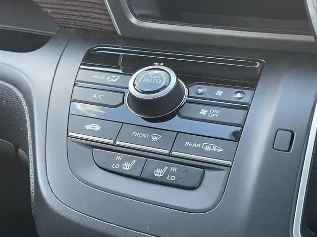 ホンダ フリード クロスター 東京都 2023(令5)年 3.6万km フィヨルドミストパール ワンオーナー/純正ナビ(VXM-234VFi)/【DVD/CD/FM/AM/TV/ipod/SD/USB/BT/AUX】/バックカメラ/ビルトインETC/レーダークルーズコントロール/前方ドライブレコーダー(DRH-224SD)/両側電動スライドドア/ハーフレザーシート/衝突軽減ブレーキ/バックソナー/後席サンシェード/LEDヘッドライト/フォグランプ/純正15インチAW/プッシュスタート/スマートキー/スペアキー