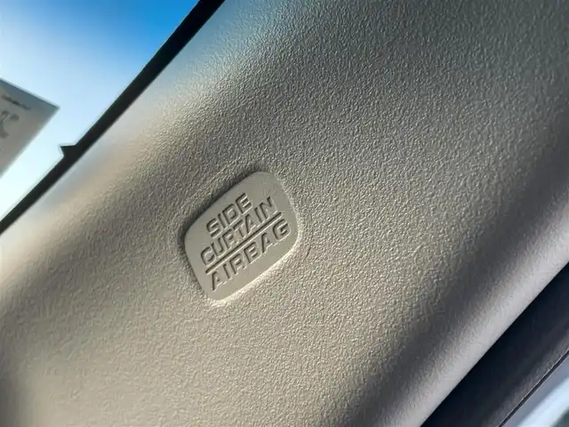 ホンダ フリード クロスター 東京都 2023(令5)年 3.6万km フィヨルドミストパール ワンオーナー/純正ナビ(VXM-234VFi)/【DVD/CD/FM/AM/TV/ipod/SD/USB/BT/AUX】/バックカメラ/ビルトインETC/レーダークルーズコントロール/前方ドライブレコーダー(DRH-224SD)/両側電動スライドドア/ハーフレザーシート/衝突軽減ブレーキ/バックソナー/後席サンシェード/LEDヘッドライト/フォグランプ/純正15インチAW/プッシュスタート/スマートキー/スペアキー