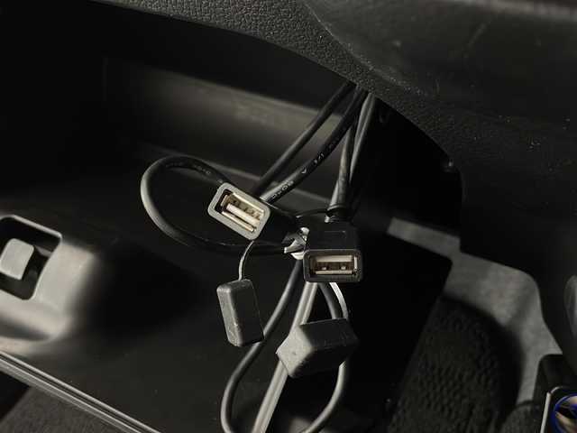 スズキ ハスラー HYBRID X 宮崎県 2021(令3)年 2.8万km シフォンアイボリーM SUZUKI Safety Support/〇デュアルカメラブレーキサポート/〇後退時ブレーキサポート/〇誤発進抑制機能（前方・後方）/〇車線逸脱警報機能/〇車線逸脱抑制機能/〇ふらつき警報機能/〇標識認識機能/〇オートマチックハイビーム/〇先行車発進お知らせ機能/〇コーナーセンサー/社外7インチSDナビ/フルセグTV/CD/DVD/Bluetooth/バックカメラ/シートヒーター/アイドリングストップ/純正15インチAW