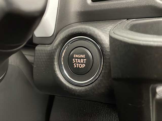 スズキ ハスラー HYBRID X 宮崎県 2021(令3)年 2.8万km シフォンアイボリーM SUZUKI Safety Support/〇デュアルカメラブレーキサポート/〇後退時ブレーキサポート/〇誤発進抑制機能（前方・後方）/〇車線逸脱警報機能/〇車線逸脱抑制機能/〇ふらつき警報機能/〇標識認識機能/〇オートマチックハイビーム/〇先行車発進お知らせ機能/〇コーナーセンサー/社外7インチSDナビ/フルセグTV/CD/DVD/Bluetooth/バックカメラ/シートヒーター/アイドリングストップ/純正15インチAW