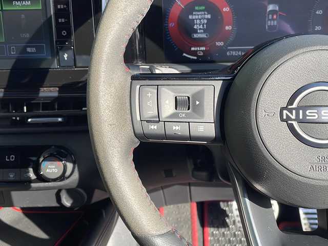 日産 オーラ ニスモ 島根県 2023(令5)年 6.8万km スーパーブラック 純正ディスプレイオーディオ/BT AndroidAuto AppleCarPlay HDMI対応/エマージェンシーブレーキ/レーンキープアシスト/ブラインドスポットモニター/アラウンドビューカメラ/デジタルインナーミラー/ETC/オートマチックハイビーム/AUTOライト/LEDヘッドライト/フォグライト/電子パーキング/AUTOHOLD/純正17インチアルミホイール/純正ドアバイザー/革巻きステアリング/ステアリングリモコン/ISOFIX/シートリフター