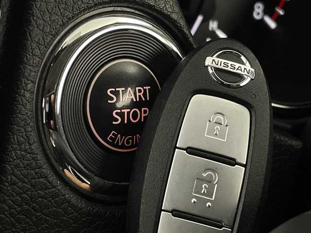 日産 エクストレイル 20Xi 新潟県 2020(令2)年 3.9万km ダイヤモンドブラック 4WD/プロパイロット/純正フリップダウンモニター/純正ナビ/　　フルセグ/CD/DVD/BT/アラウンドビューモニター/パワーバックドア/レーダークルーズコントロール/LEDオートライト/シートヒーター/純正18インチアルミホイール/デジタルインナーミラー/ステアリングスイッチ/アイドリングストップ/スマートキー/ETC