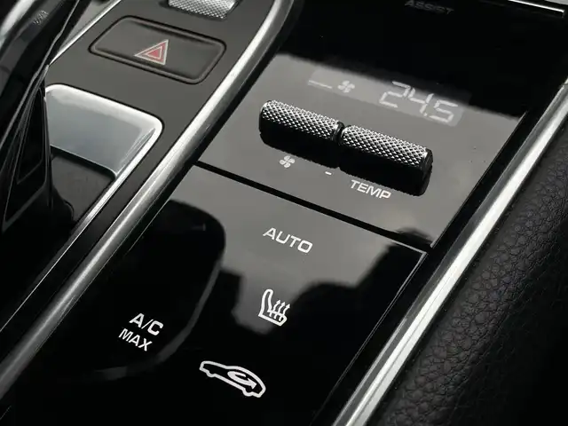 ポルシェ パナメーラ 4S 東京都 2018(平30)年 4.7万km 白 純正ナビ/360°カメラ/ETC2.0/衝突軽減ブレーキ/アダプティブクルーズコントロール/ドライブレコーダー/シートヒーター/スマートキー/プッシュスタート/電動格納ミラー