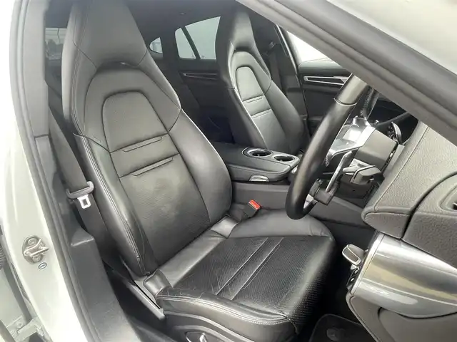 ポルシェ パナメーラ 4S 東京都 2018(平30)年 4.7万km 白 純正ナビ/360°カメラ/ETC2.0/衝突軽減ブレーキ/アダプティブクルーズコントロール/ドライブレコーダー/シートヒーター/スマートキー/プッシュスタート/電動格納ミラー