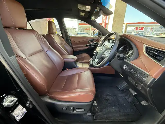 トヨタ ハリアー プレミアム メタル&レザーP 滋賀県 2019(平31)年 5.1万km ブラック ワンオーナー/SR/茶革シート/純正ナビ/フルセグTV/パワーバックドア/メモリシート/パワーシート/シートヒーター＆ベンチレーション/バックカメラ/ETC/追従式クルーズコントロール/純正フロアマット＆ドアバイザー/電動パーキング