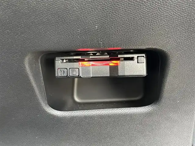 プジョー ２０８ GT ライン 東京都 2020(令2)年 3.4万km 青 アンビエントライト/クルーズコントロール/モード切替/純正ナビ/USB接続/AppleCarPlay/AndroidAuto/Bluetooth/3Dコックピットパネル/バックカメラ/ハーフレザーシート/インテリジェントハイビーム/アイドリングストップ/パーキングセンサー/アダプティブクルーズコントロール/純正オーディオ/純正17インチアルミホイール/スペアタイヤ/パワーステアリング/電動格納ミラー