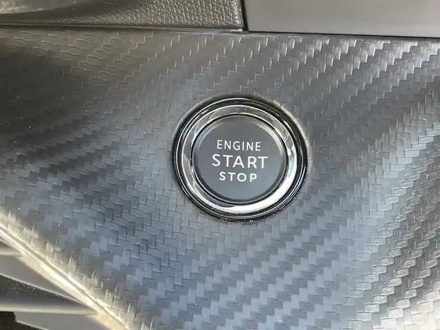 プジョー ２０８ GT ライン 東京都 2020(令2)年 3.4万km 青 アンビエントライト/クルーズコントロール/モード切替/純正ナビ/USB接続/AppleCarPlay/AndroidAuto/Bluetooth/3Dコックピットパネル/バックカメラ/ハーフレザーシート/インテリジェントハイビーム/アイドリングストップ/パーキングセンサー/アダプティブクルーズコントロール/純正オーディオ/純正17インチアルミホイール/スペアタイヤ/パワーステアリング/電動格納ミラー