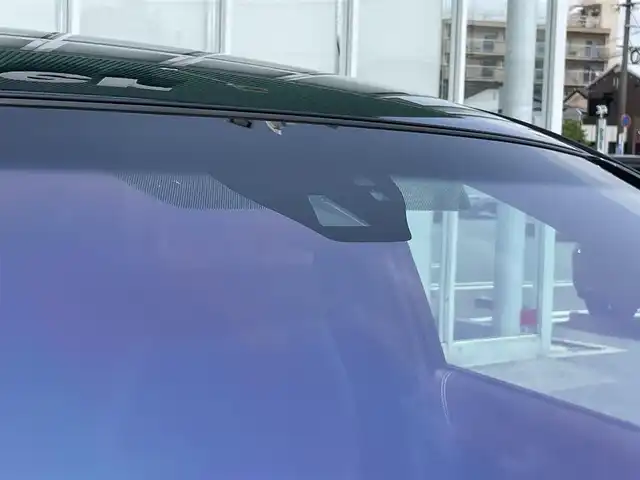 トヨタ ハリアー プレミアム 福岡県 2017(平29)年 7.5万km スパークリングブラックパールクリスタルシャイン 純正9型ナビ(BT/CD/DVD)/フルセグTV/パワーバックドア/バックカメラ/クルーズコントロール/レーンディパーチャーアラート/S-VSC/LEDヘッドランプ/オートライト/オートエアコン/木目調/革巻きコンビステアリング/ステアリングスイッチ/ハーフレザーシート/運転席パワーシート/純正18インチアルミホイール/スマートエントリー/スタートシステム/禁煙車