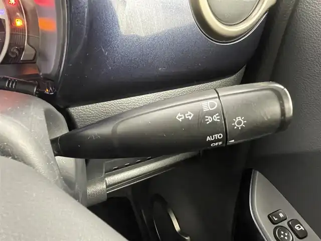 スズキ ハスラー Jスタイル Ⅲ 茨城県 2019(平31)年 2.3万km ブレイブカーキパール/スチールシルバー 純正ナビ/全周囲カメラ/フルセグ/衝突被害軽減ブレーキ/車線逸脱抑制装置/ETC/ドラレコ/シートヒーター/純正15インチAW/スマートキー
