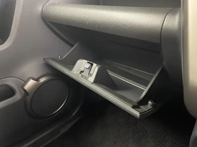 スズキ ハスラー Jスタイル Ⅲ 茨城県 2019(平31)年 2.3万km ブレイブカーキパール/スチールシルバー 純正ナビ/全周囲カメラ/フルセグ/衝突被害軽減ブレーキ/車線逸脱抑制装置/ETC/ドラレコ/シートヒーター/純正15インチAW/スマートキー