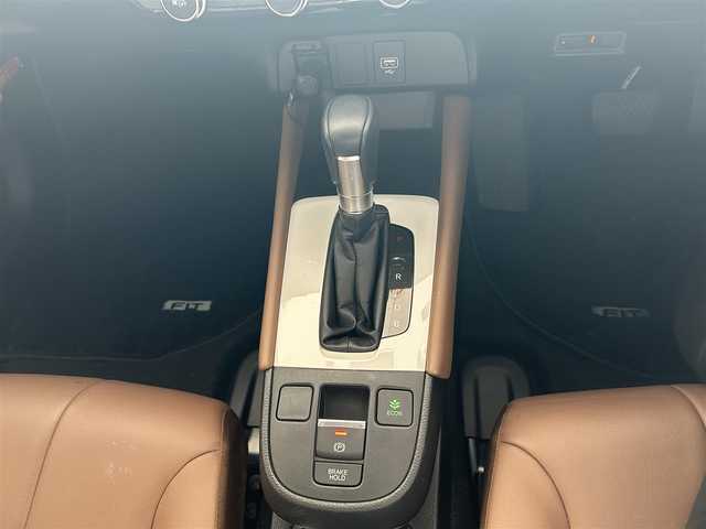 ホンダ フィット e:HEVリュクス 栃木県 2020(令2)年 5.8万km プレミアムクリスタルレッドM ホンダセンシング/Gathers9インチナビ/フルセグTV/DVD再生可能/バックカメラ/USB端子入力/茶革調シート/ホンダセンシング/シートヒーター/ステアリングヒーター/ドライブレコーダー/ACC/ドアバイザー/純正フロアマット/純正LEDライト/純正AW/取扱説明書