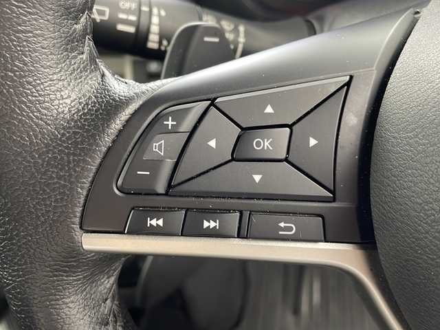 三菱 デリカミニ T プレミアム 岐阜県 2023(令5)年 1.2万km Ｄグリーン e-Assist/・衝突被害軽減ブレーキシステム	/・踏み間違い衝突防止アシスト	/・車線逸脱警報システム＆車線逸脱防止支援機能	/・オートマチックハイビーム/純正ディスプレイオーディオ/Bluetooth/AppleCarPlay/AndroidAuto/HDMI/USB/インテリジェントルームミラー/全方位カメラ/コーナーセンサー前後/レーダークルーズコントロール/スマートキー/プッシュスタート/ハーフレザー/シートヒーター（運転席/助手席）/革ステアリング/ステアリングヒーター/ステアリングスイッチ/純正アルミホイール/純正フロアマット/純正ドアバイザー/LEDヘッドライト/オートライト/ETC