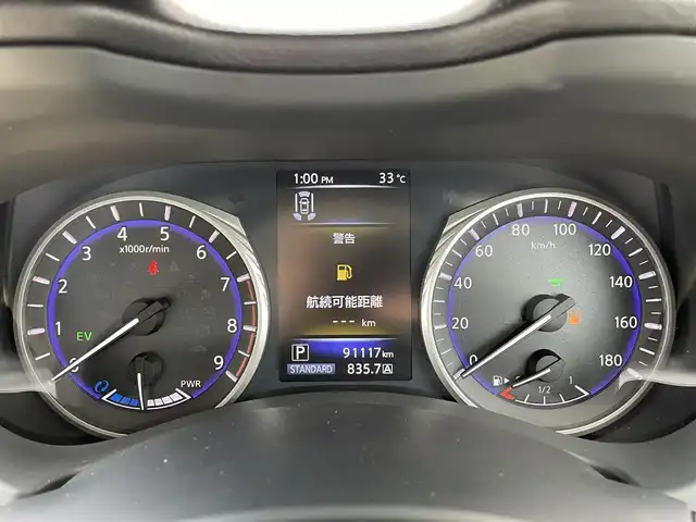 日産 スカイライン ハイブリッド 350GT Type P 佐賀県 2014(平26)年 9.2万km クリスタルホワイトパール ワンオーナー/ベージュ革シート/純正8インチSDナビ/・フルセグTV/AM/FM/CD/USB/Bluetooth/アラウンドビューモニター/ビルトインETC/D＋N席パワーシート(D席メモリー機能付)/D＋N席シートヒーター/革巻きステアリング/ステアリングリモコン/純正17インチアルミホイール/純正キセノンヘッドライト/純正LEDフォグライト/純正フロアマット/純正ドアバイザ―/新車保証書/取扱説明書/スペアキー１本/インテリジェントクルーズコントロール/車線逸脱警報（LDW）/車線逸脱防止支援システム（LDP）/ブラインドスポットワーニング/エマージェンシーブレーキ/インテリジェントペダル