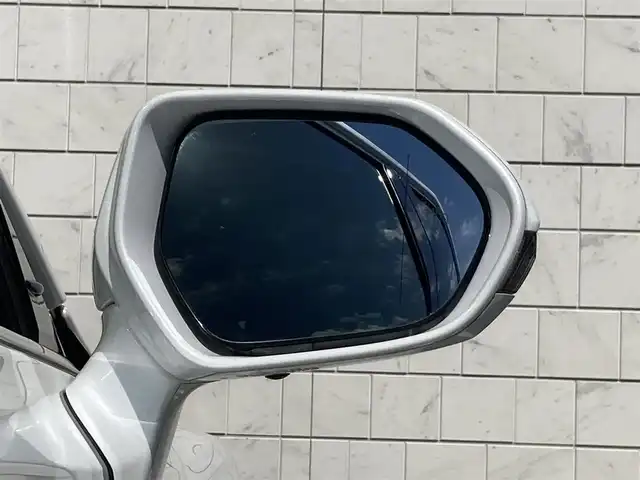 トヨタ クラウン ハイブリッド RS 静岡県 2021(令3)年 4.2万km プレシャスホワイトパール Toyota Safety Sense/純正12.3インチメモリーナビ/　AM FM CD DVD Bluetooth/フルセグTV/前後方ドライブレコーダー/LEDオートヘッドライト/ハーフレザーシート/パワーシート(前席)/シートヒーター(前席)/ステアリングヒーター/前後方クリアランスソナー/ヘッドアップディズプレイ/純正18インチアルミホイール/スマートキー2本/ワンオーナー/ビルトインETC/アラウンドビューモニター
