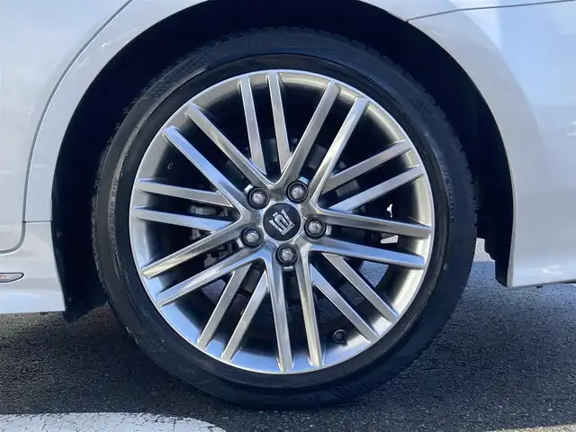 トヨタ クラウン ハイブリッド RS 静岡県 2021(令3)年 4.2万km プレシャスホワイトパール Toyota Safety Sense/純正12.3インチメモリーナビ/　AM FM CD DVD Bluetooth/フルセグTV/前後方ドライブレコーダー/LEDオートヘッドライト/ハーフレザーシート/パワーシート(前席)/シートヒーター(前席)/ステアリングヒーター/前後方クリアランスソナー/ヘッドアップディズプレイ/純正18インチアルミホイール/スマートキー2本/ワンオーナー/ビルトインETC/アラウンドビューモニター